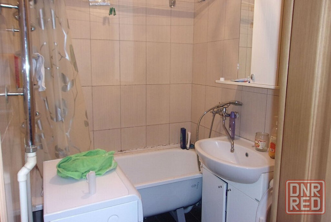 Ворошиловский район Ориентир Крытый рынок Площадь 45 квадратных метров Донецк - изображение 2