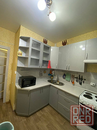 сдам квартиру на бажанова Макеевка - изображение 1