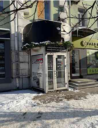 Продам: Торговое помещение - 12 м2., ул.Артема, пл. Ленина Донецк