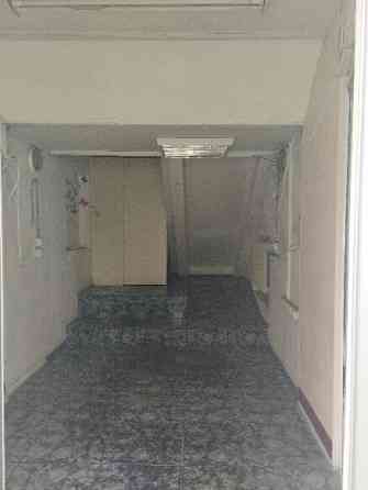 Продам: Торговое помещение - 12 м2., ул.Артема, пл. Ленина Донецк