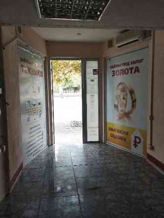 Продам: Торговое помещение - 12 м2., ул.Артема, пл. Ленина Донецк