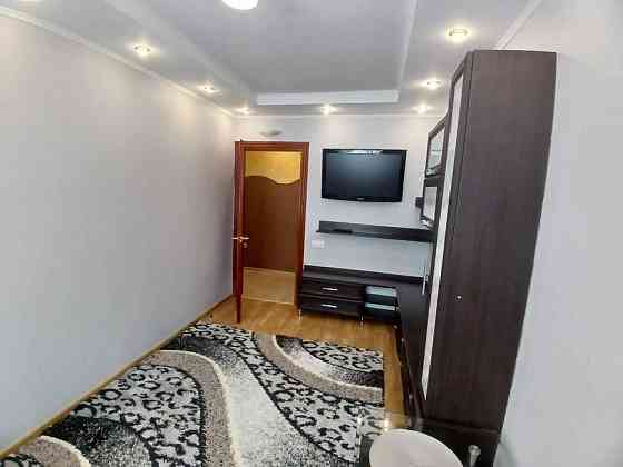 Сдаётся 2-ая квартира Район: Ворошиловский Ориентир: ул.25 лет , гастроном "Москва" Донецк