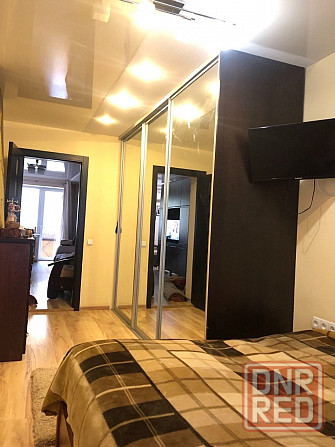 Квартира расположена в сталинском доме, в самом центре города Донецк - изображение 3