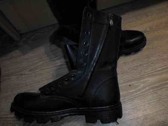 берцы зимние .кожа 43-44размер Донецк