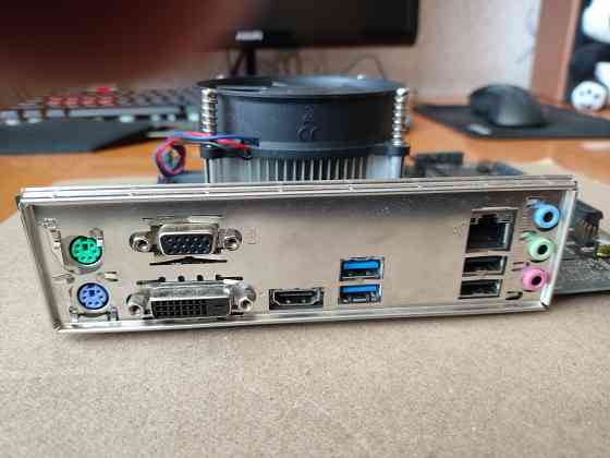 Продам комплект Pentium Gold G5400, H310M-R, DDR4 8Гб Макеевка