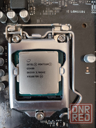 Продам комплект Pentium Gold G5400, H310M-R, DDR4 8Гб Макеевка - изображение 2