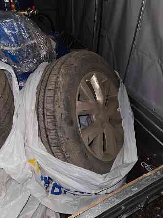 Продам диски с резиной 18 Донецк