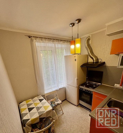 Сдается: Двухкомнатная квартира-студия Этаж: 4/9 Район: Ленинский Донецк - изображение 2