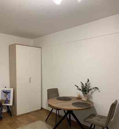 Сдается:Однокомнатная квартира Этаж: 3/5 Район:Киевский Площадь квартиры:35м² Донецк