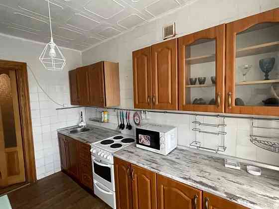 Сдам отличную 3-комнатную квартиру Буденовский район (ориентир Майский рынок) Донецк