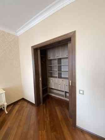 Сдаётся шикарная 3кв.вВорошиловском районе на переулке Орешкова Донецк