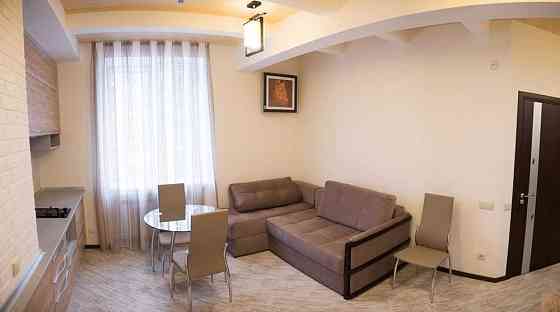 Сдаётся двухкомнатная Ленинский район, Цирк Донецк