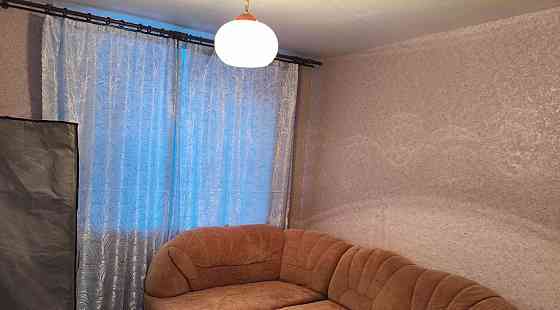 Сдаю трехкомнатную квартиру 63 м² этаж 4/9. город Донецк, Будённовский район, ул. Независимости. Донецк