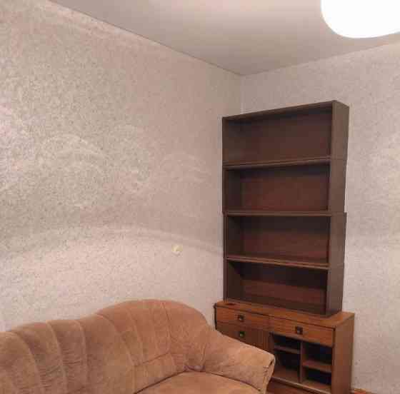 Сдаю трехкомнатную квартиру 63 м² этаж 4/9. город Донецк, Будённовский район, ул. Независимости. Донецк