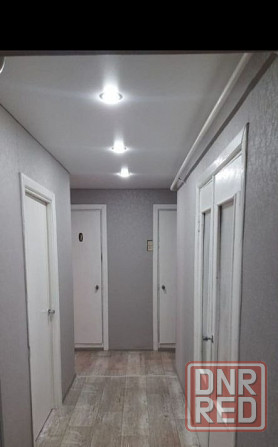 Сдаю трехкомнатную квартиру 63 м² этаж 4/9. город Донецк, Будённовский район, ул. Независимости. Донецк - изображение 9