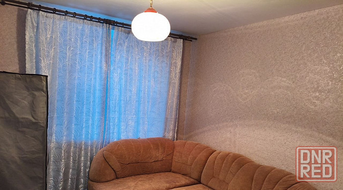 Сдаю трехкомнатную квартиру 63 м² этаж 4/9. город Донецк, Будённовский район, ул. Независимости. Донецк - изображение 5