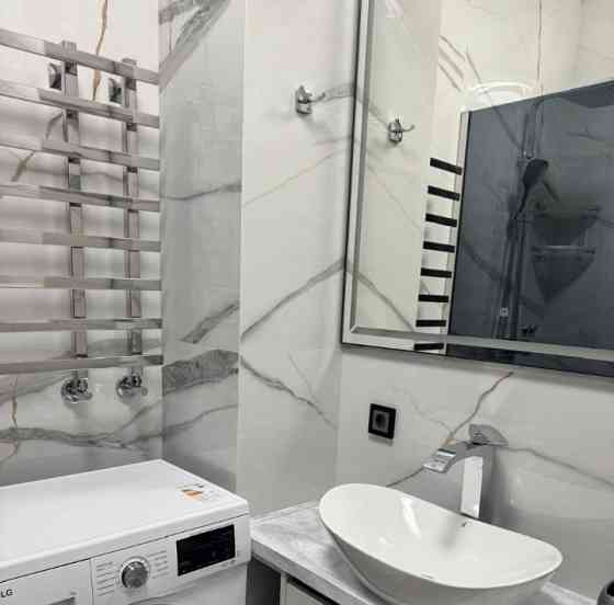 Сдаю однокомнатную квартиру 40.0 м² этаж 7/9 город Донецк, Ворошиловский район, Донецк