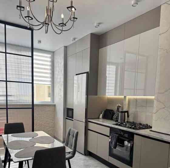 Сдаю однокомнатную квартиру 40.0 м² этаж 7/9 город Донецк, Ворошиловский район, Донецк