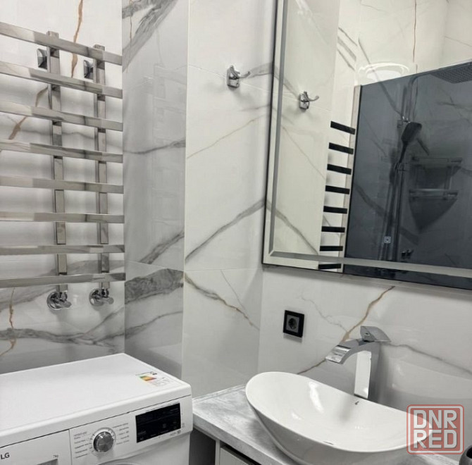 Сдаю однокомнатную квартиру 40.0 м² этаж 7/9 город Донецк, Ворошиловский район, Донецк - изображение 2