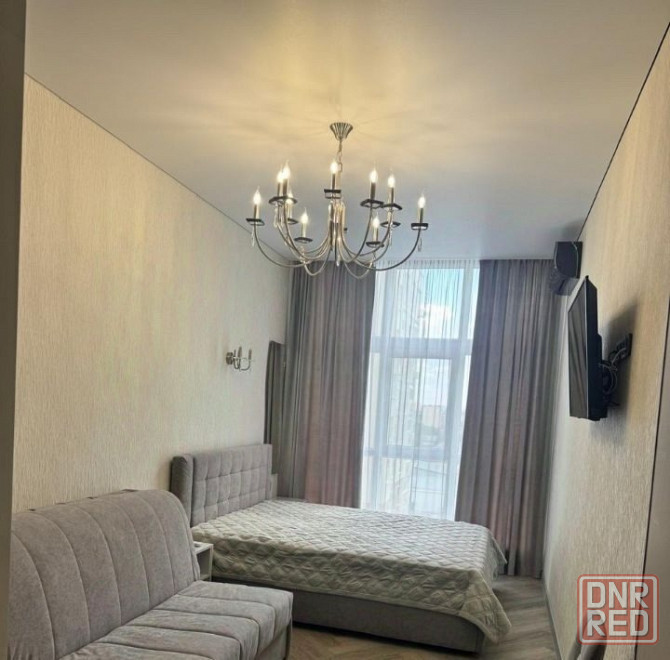 Сдаю однокомнатную квартиру 40.0 м² этаж 7/9 город Донецк, Ворошиловский район, Донецк - изображение 1