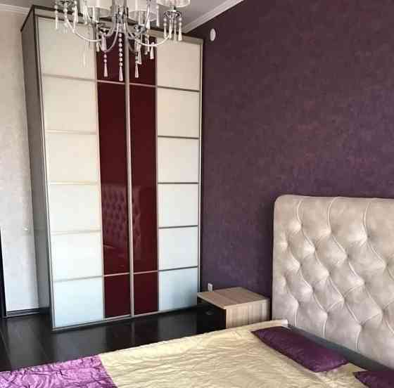 Сдаю двухкомнатную квартиру 63.0 м² этаж 4/9 город Донецк, Киевский район, Проспект освобождения Дон Донецк