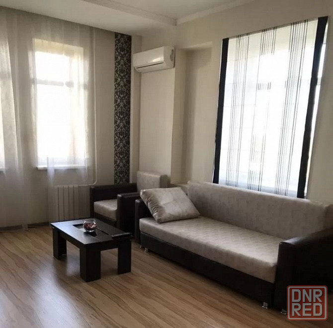 Сдаю двухкомнатную квартиру 63.0 м² этаж 4/9 город Донецк, Киевский район, Проспект освобождения Дон Донецк - изображение 1