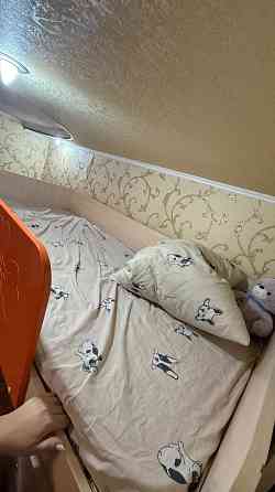 Продам детскую кровать- стенку Макеевка