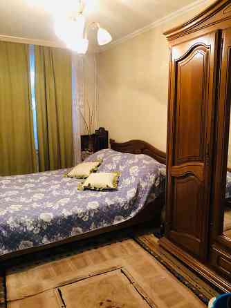 Три комн на Галактике.Куйбышева Донецк