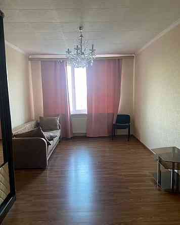 Сдаю однокомнатную квартиру 40.0 м² этаж 6/9 город Донецк, Буденновский район Донецк