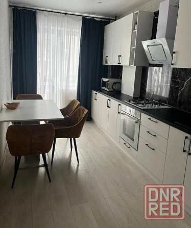 Сдаю однокомнатную квартиру 40.0 м² этаж 6 город Донецк, Ворошиловский район, Донецк - изображение 5