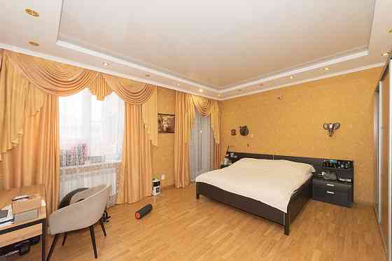 Сдам 3-комнатную квартиру Донецк