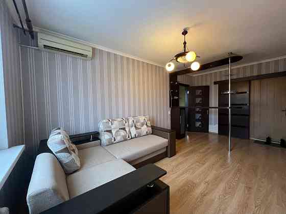 Аренда 2х Комнатной Квартиры - Ворошиловский Район -Набережная/Атлетик - Вода Идёт Согласно Графику! Донецк