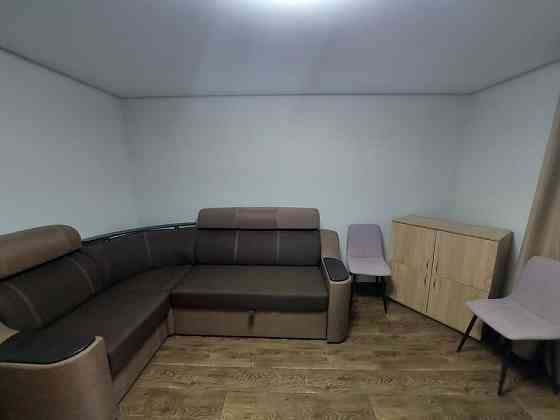 Сдается 1-комнатная квартира Район: Кировский Стоимость: 23000 Этаж: 3 Площадь: 33 кв. м. Донецк