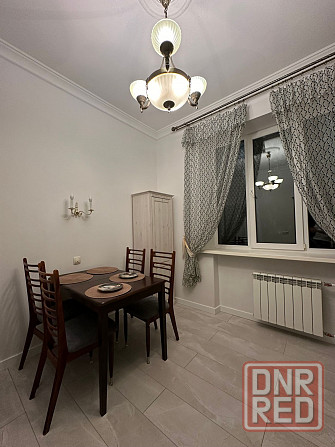 Срочно сдаётся квартира (3 комнаты) в районе Крытого рынка, Ворошиловский район Донецк - изображение 2