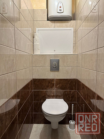 Срочно сдаётся квартира (3 комнаты) в районе Крытого рынка, Ворошиловский район Донецк - изображение 4