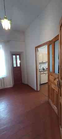 Продается дом с мебелью, гаражом на 10 сотках, р-н Новоселовка Мариуполь