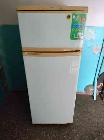 Продам холодильник Донецк