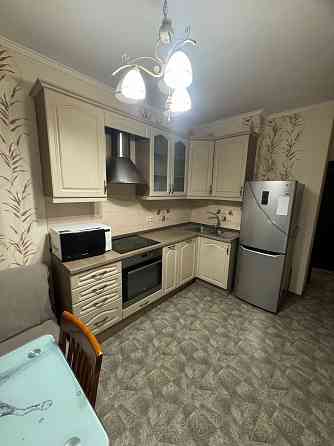 Сдается однушка в Калининском районе Донецка. ориентир: Мед, университет. Донецк