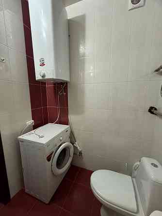 Сдается однушка в Калининском районе Донецка. ориентир: Мед, университет. Донецк