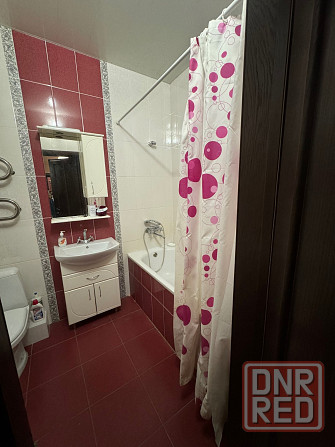 Сдается однушка в Калининском районе Донецка. ориентир: Мед, университет. Донецк - изображение 1