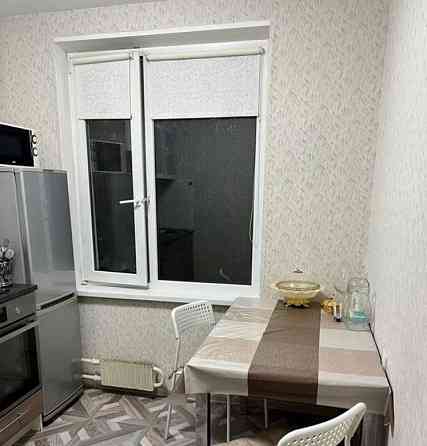 Сдается: Двухкомнатная квартира Этаж: 5/13 Район: Кировский, напротив нового родильного дома Донецк