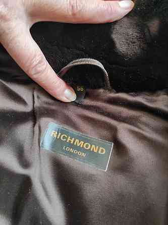 Продам мутоновую шубу Донецк