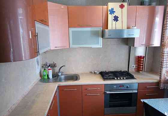 Сдаётся в аренду квартира Комнат : 2 район : Ленинской Донецк