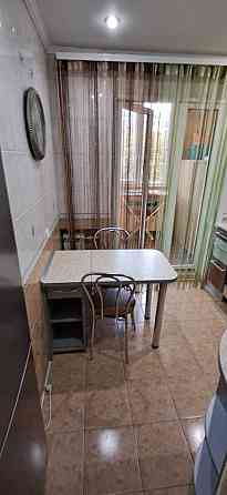 предлагается в аренду двухкомнатная квартира в мкр Кирова Мариуполь