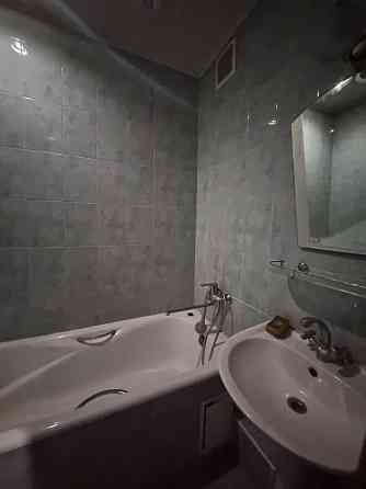 Сдается 3-комнатная квартира, 1 этаж из 3. г. Донецк, Пролетарский район, ул. Коммунистическая ( Донецк