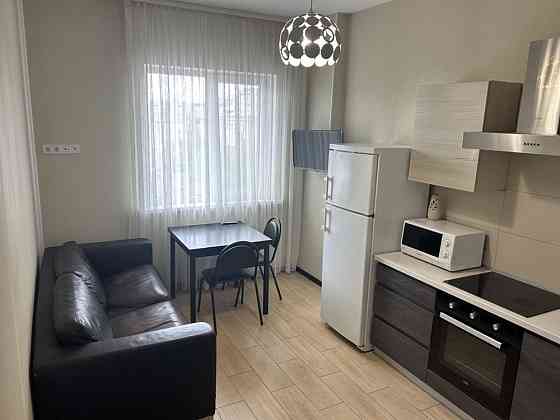 Сдаётся просторная двухкомнатная квартира в Ленинском районе Донецк