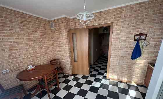 Сдается: Двухкомнатная квартира Этаж: 7/9 Район: Ворошиловский(рамада) Донецк