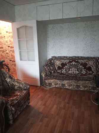 Продам однокомнатную квартиру Зугрэс