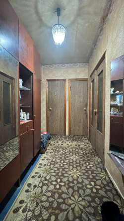 Продажа 2-комнатной квартиры 8/9, в г. Макеевка, Горняцкий р-н, Капитальная, ул. Репина, Вектор Макеевка