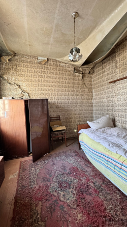 Продажа дома (квартира на земле), в г. Макеевка, Горняцкий р-н, 55-й квартал, р-н нефтебазы Макеевка